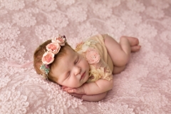 Orange-County-Newborn-Photographer-17