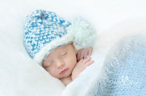 Newborn-2.jpg